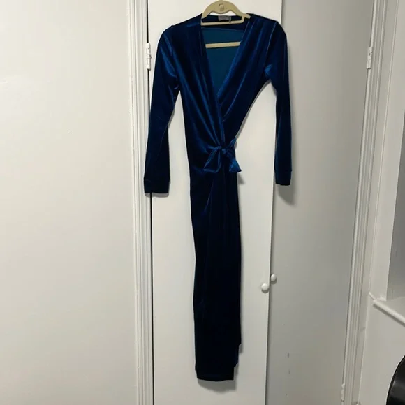 knee length dresses for ladies Aiden Long Dress main image 1